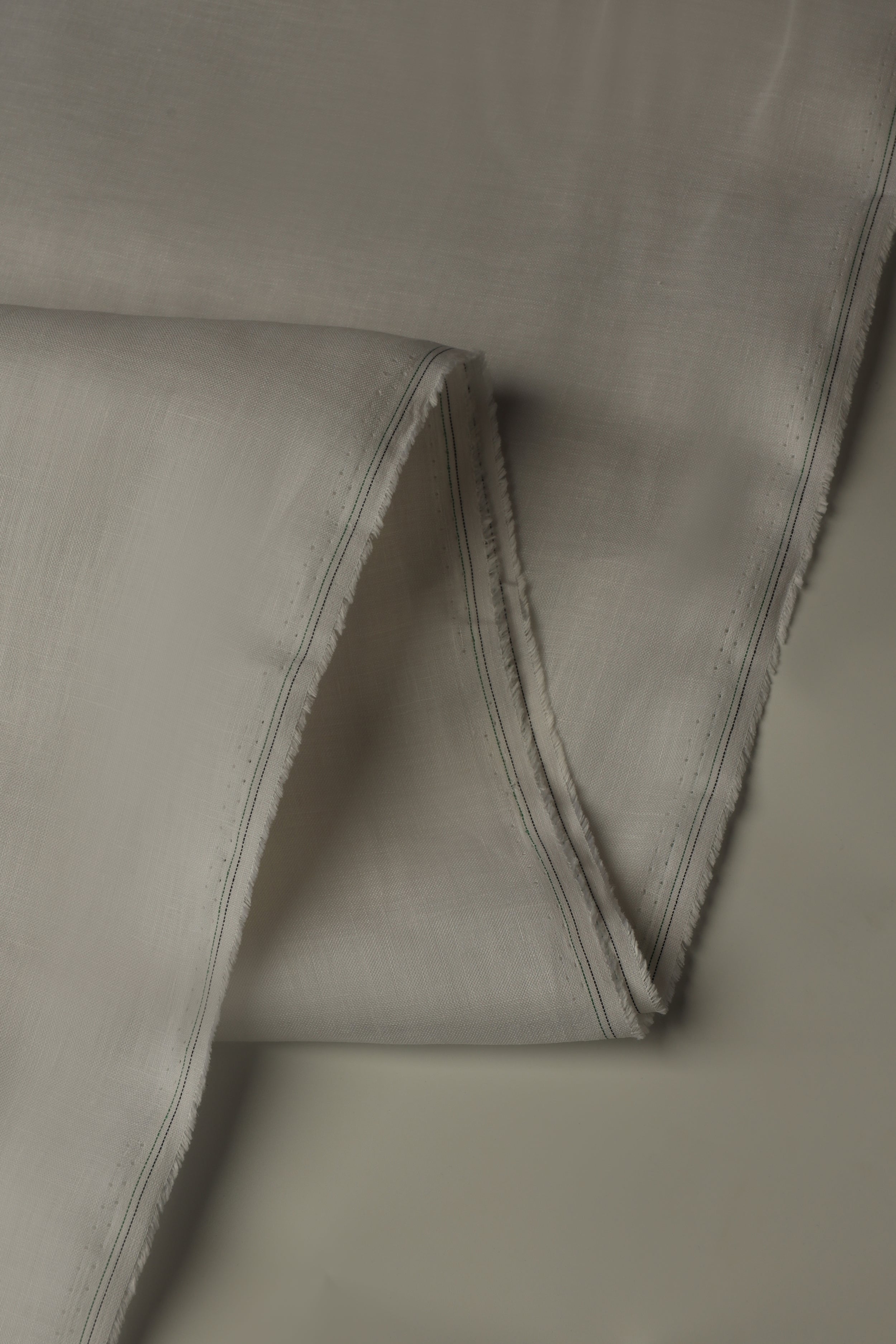 PEARL WHITE LINEN(4.5MTR)
