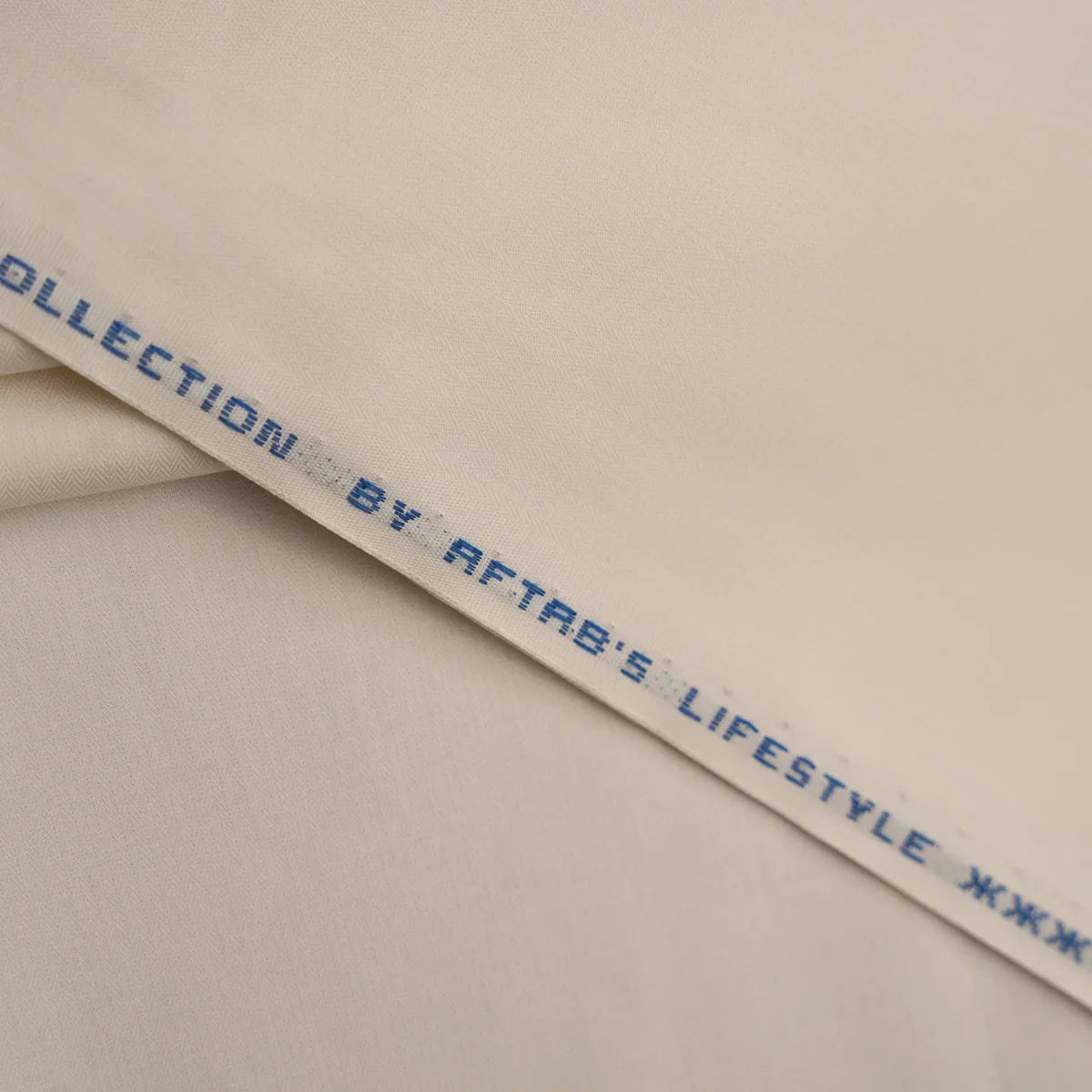 CREAM COTTON FABRIC(4.5 MTR)