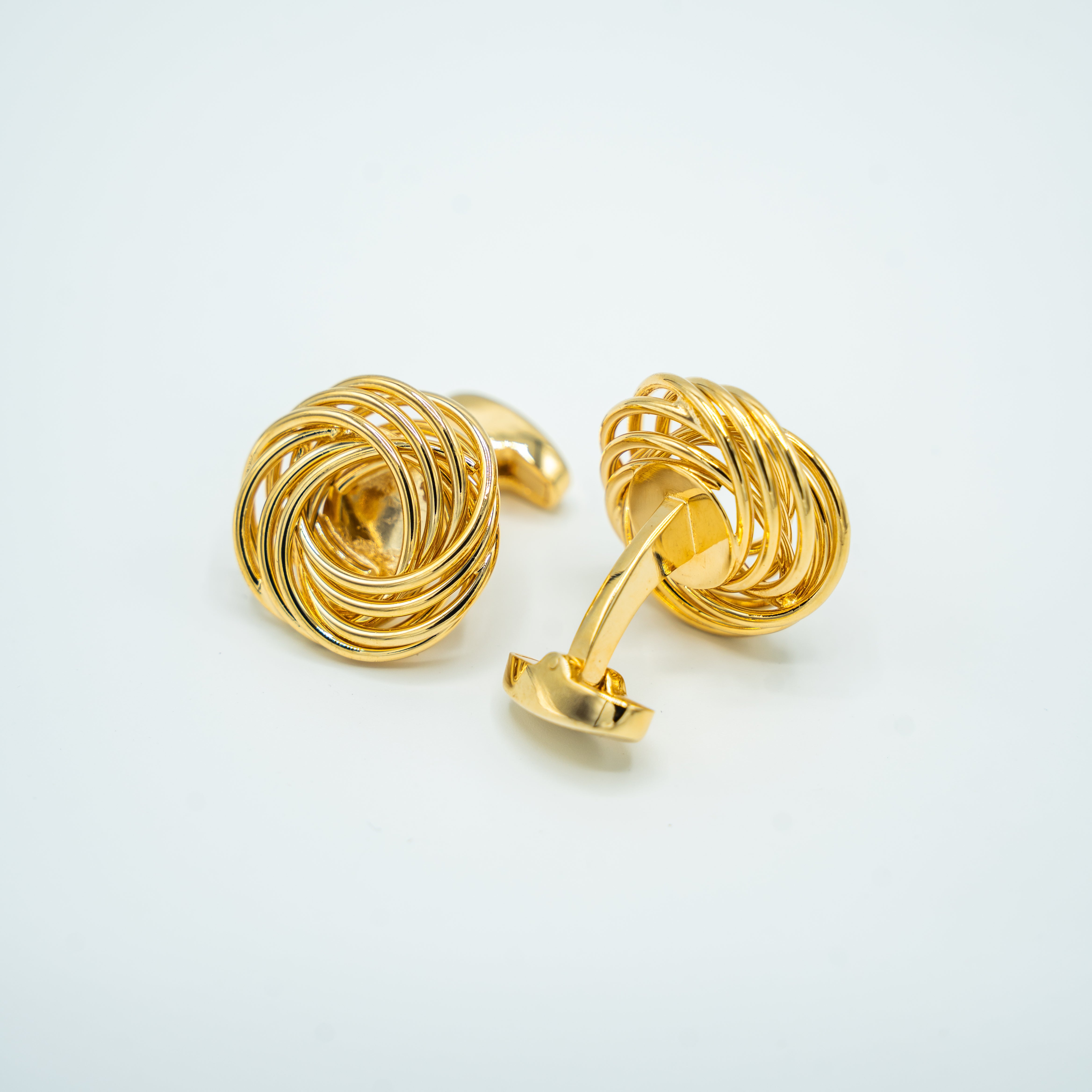 CLASSIC KNOT CUFFLINKS